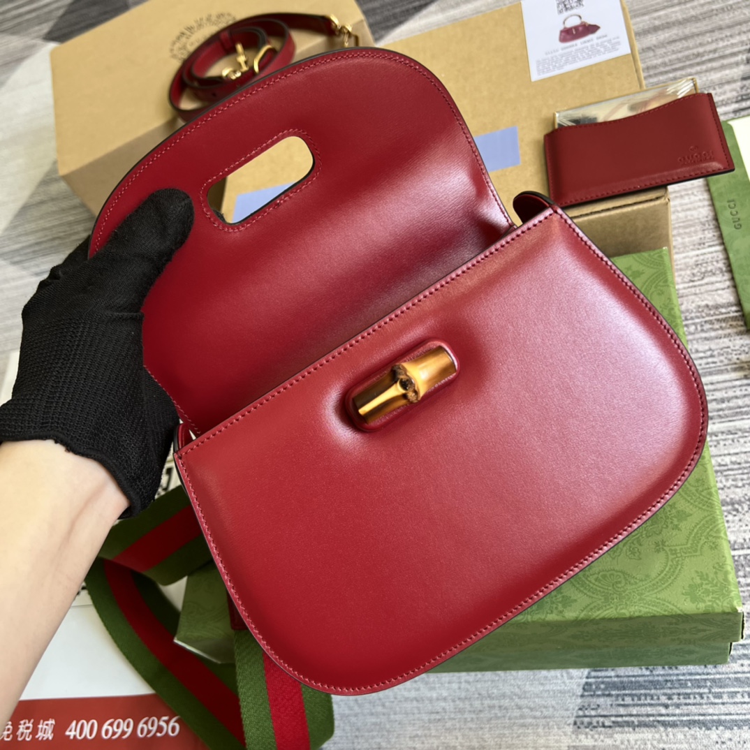 Gucci Satchel Bags